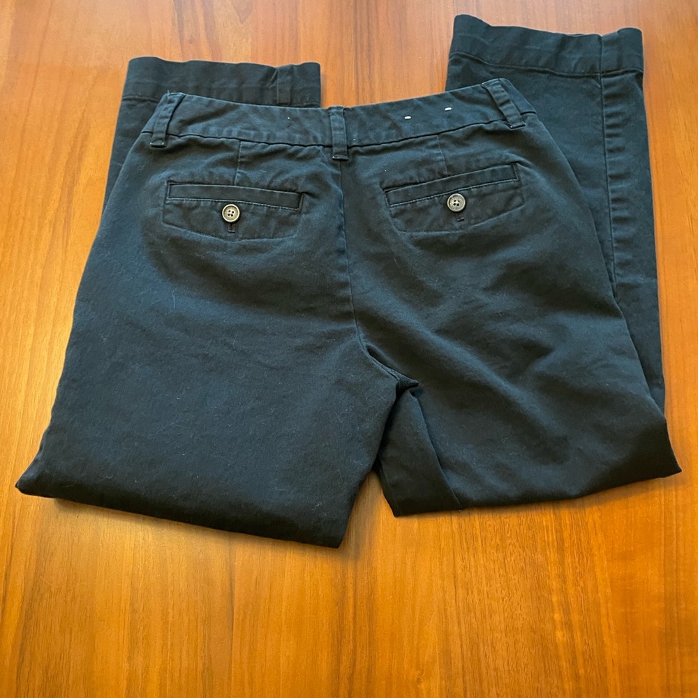 Women’s gap cropped leg black pants capri size 0